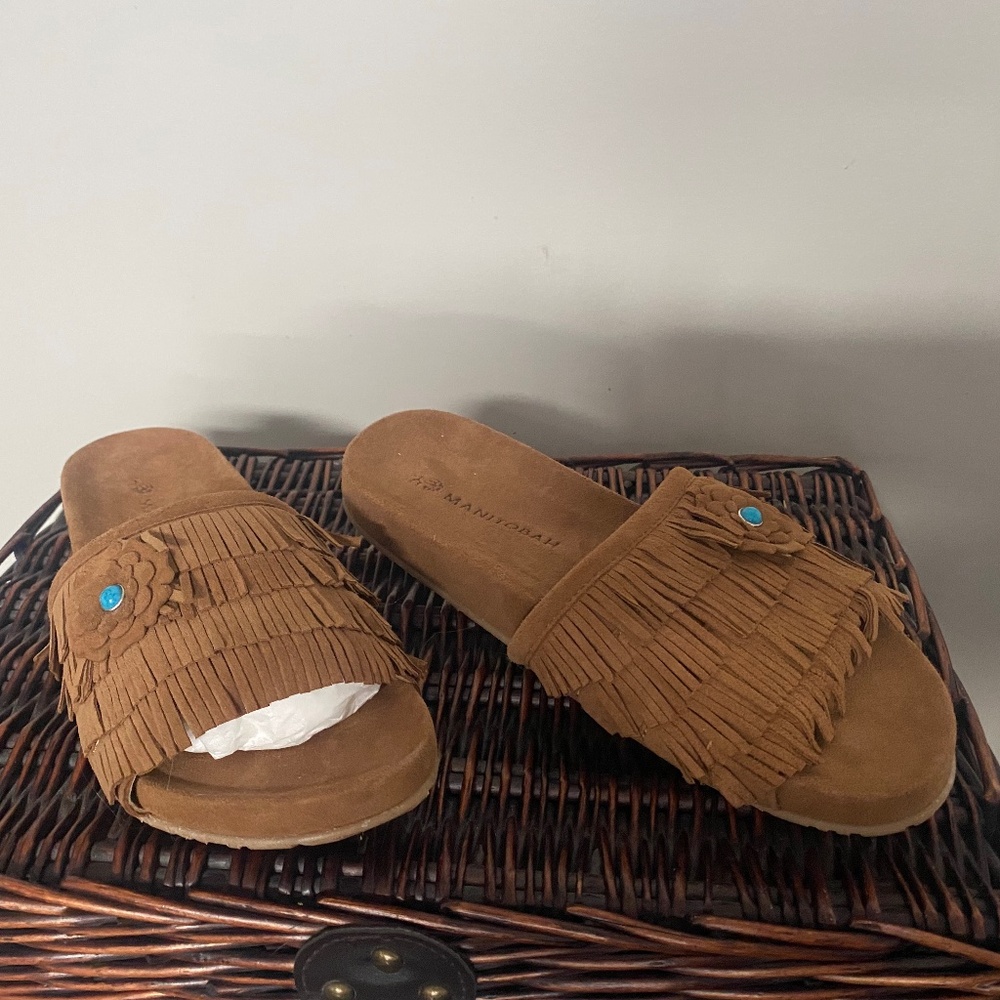 Manitobah Mukluk sandals